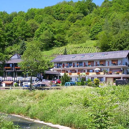 Landhotel Weinhaus Treis Weinähr Eksteriør billede