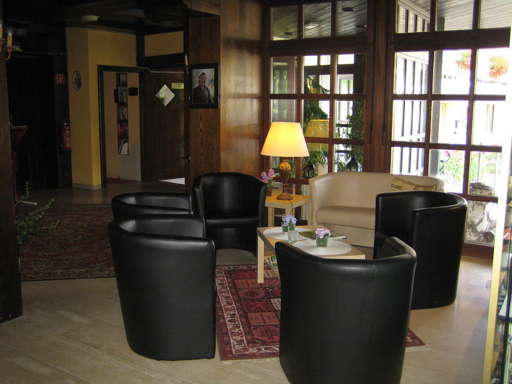 Landhotel Weinhaus Treis Weinähr Eksteriør billede